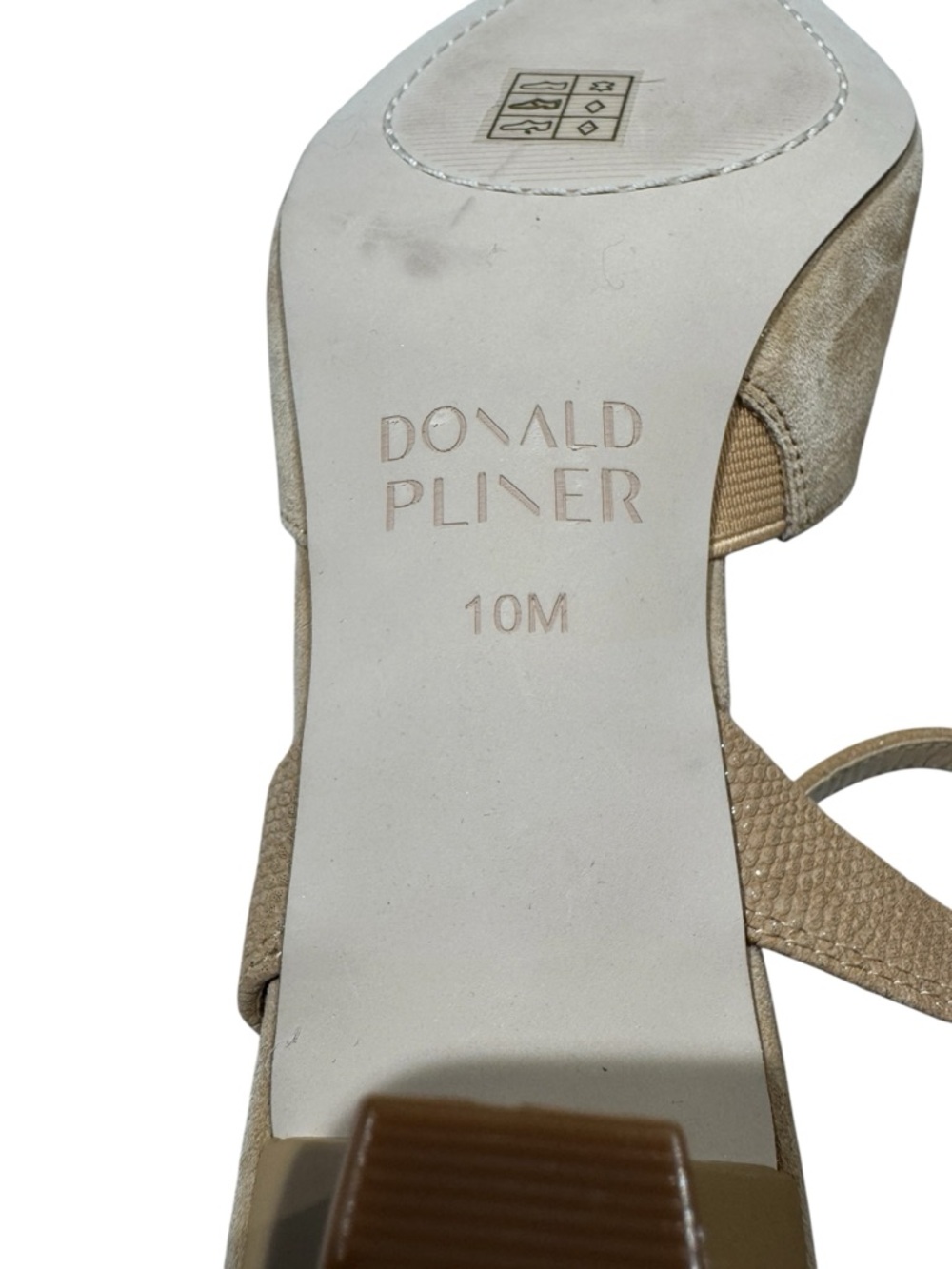 Donald Pliner Beige Suede Slingback Pump Size 10M - Picture 10 of 11